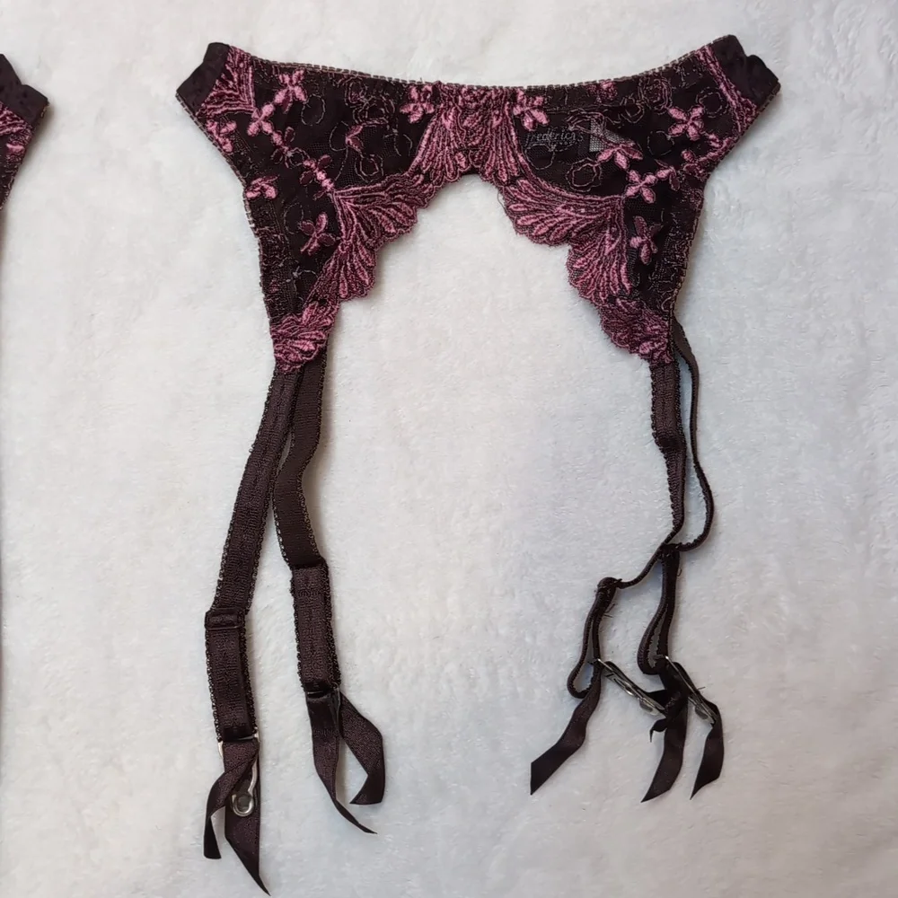 Frederick's of Hollywood Garter Belts lot of 5 Lingerie Petite Small Pink Brown